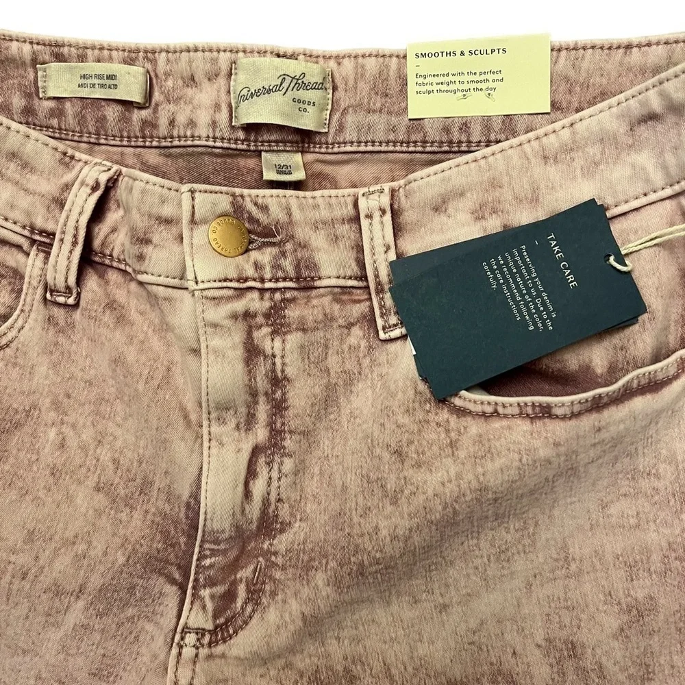 NWT Universal Thread pink stone washed cutoff 4” high-rise midi shorts size 12